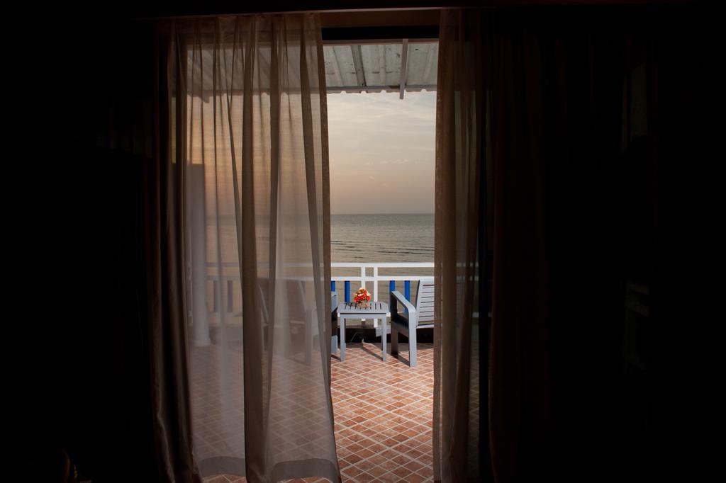 At Zea Hotel Patong Exterior photo